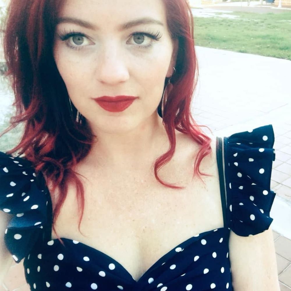 Meet your Posher, Christina